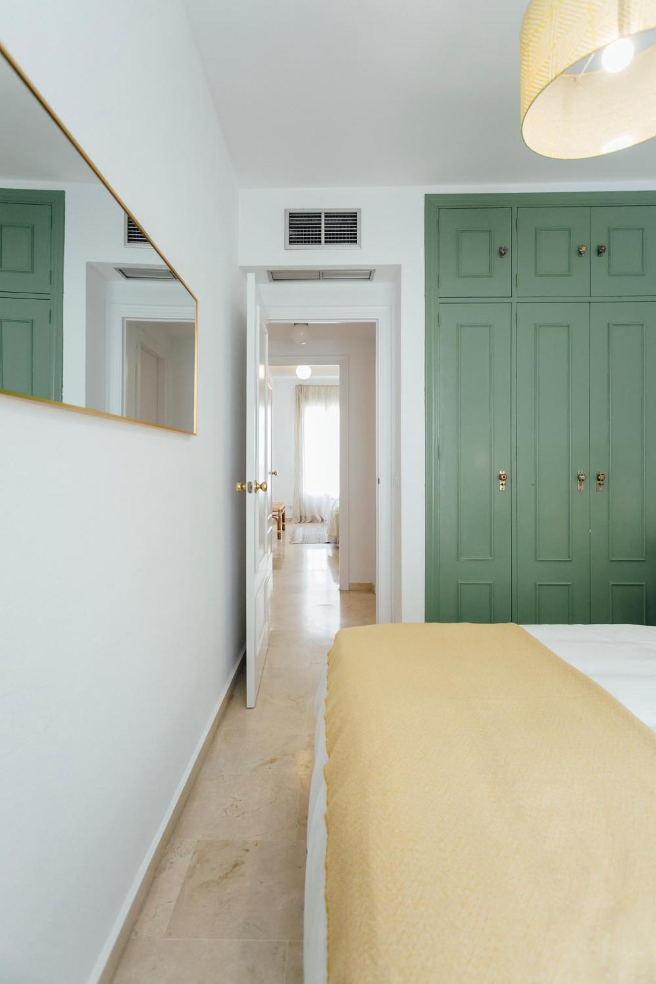 Reformed And Bright- 2Bdr 1Bth- Nervion Apartment Севиля Екстериор снимка
